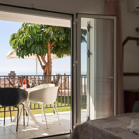 Spyridoula Hotel apartamentowy Lourdata (Kefalonia)