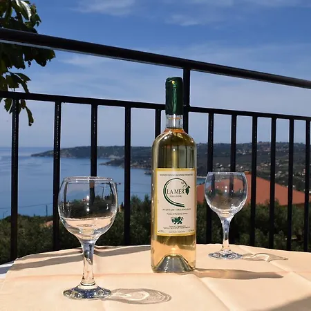 Hotel apartamentowy Spyridoula Lourdata (Kefalonia)