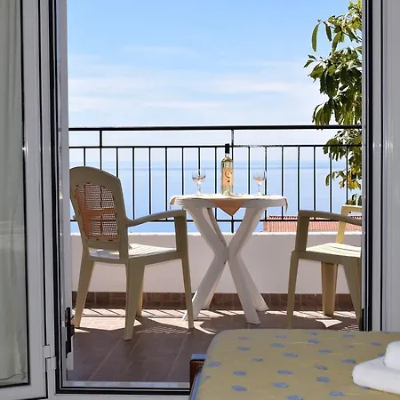 Spyridoula Hotel apartamentowy Lourdata (Kefalonia)