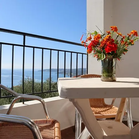 Spyridoula Apartahotel